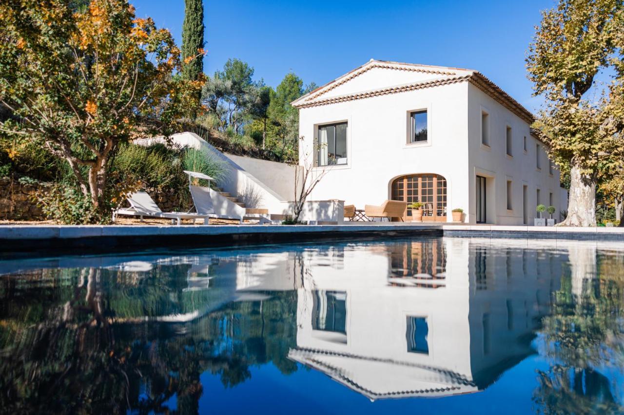 Le Clos Celine Flayosc Екстериор снимка